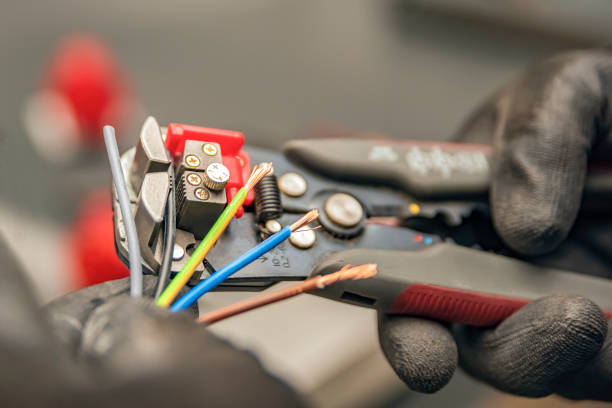 Best Circuit Breaker Repair  in Perry Heights, OH